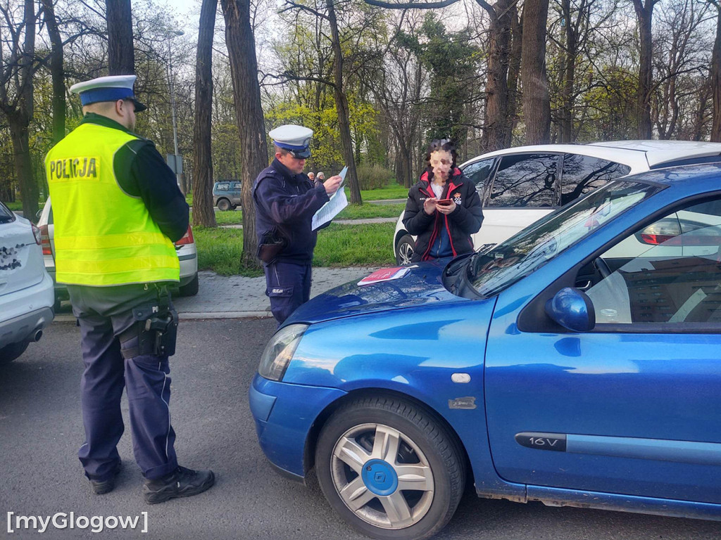 Przejechała Europę, a nie umiała zaparkować