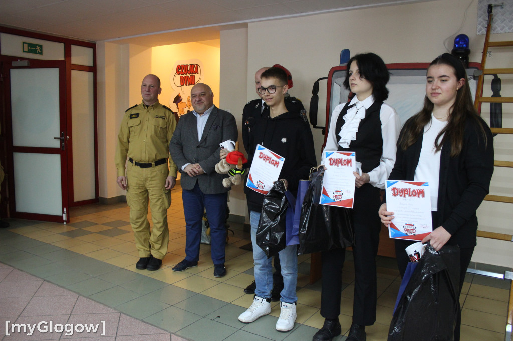 Młodzież zapobiega pożarom