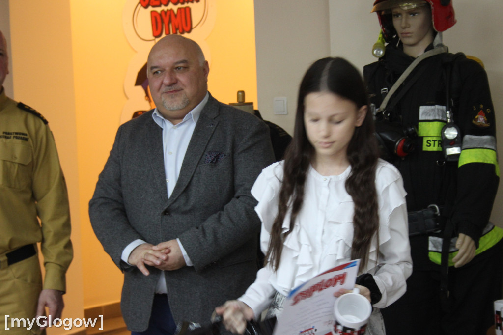 Młodzież zapobiega pożarom