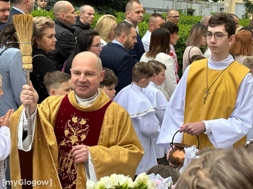Pierwsza Komunia Św. w parafii pw. św. Mikołaja