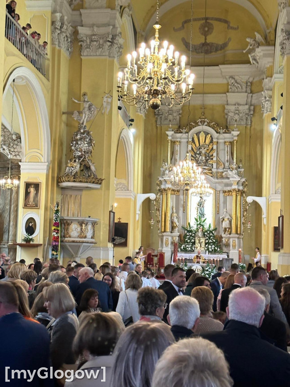 Pierwsza Komunia Św. w parafii pw. św. Mikołaja