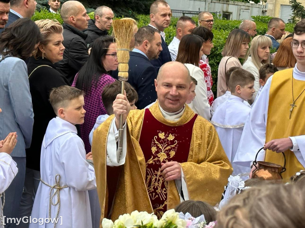 Pierwsza Komunia Św. w parafii pw. św. Mikołaja