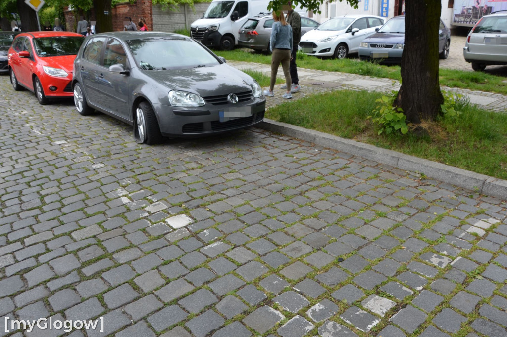 Szokujące dachowanie na Kołłątaja w Głogowie