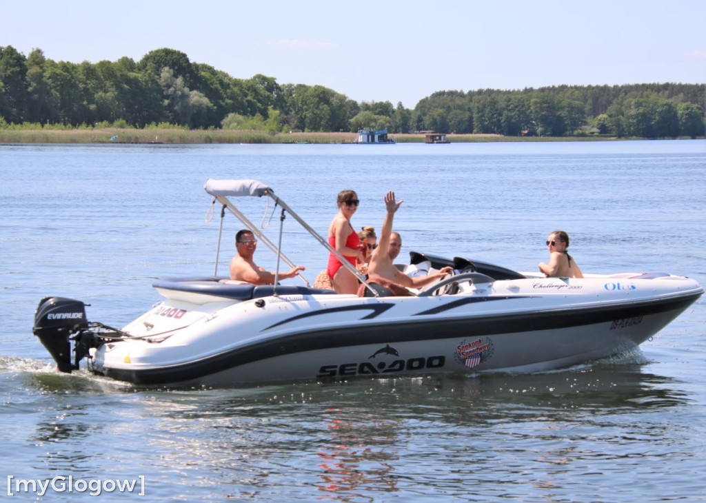 Słońce przyciągnęło tłumy na Sławska plażę