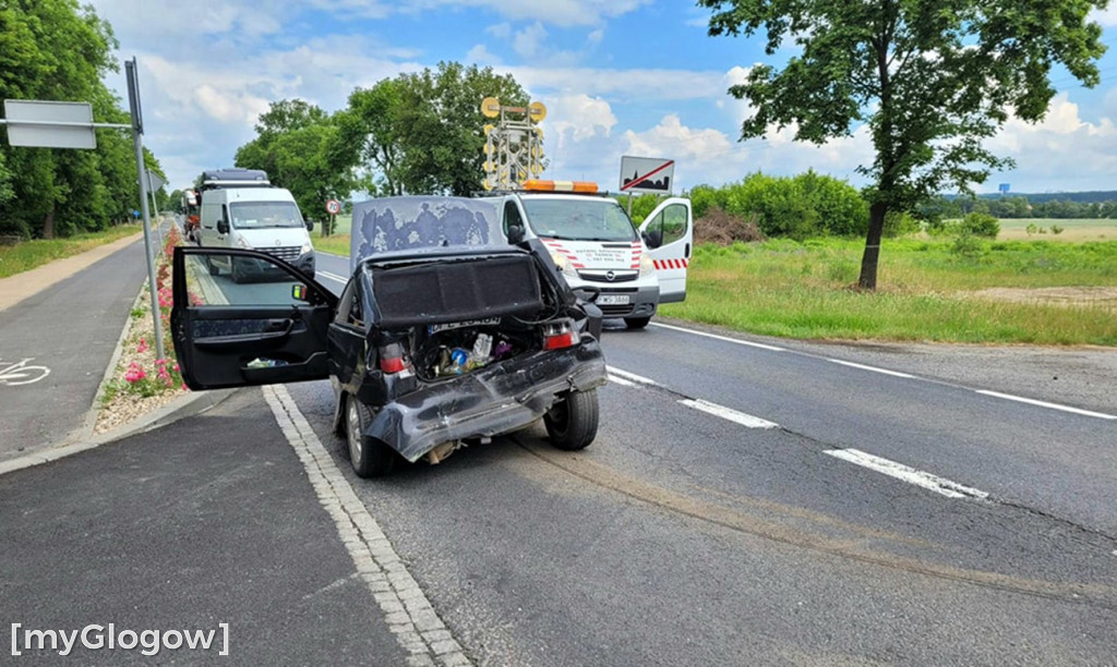 Wypadek na krajówce. Cztery osoby poszkodowane