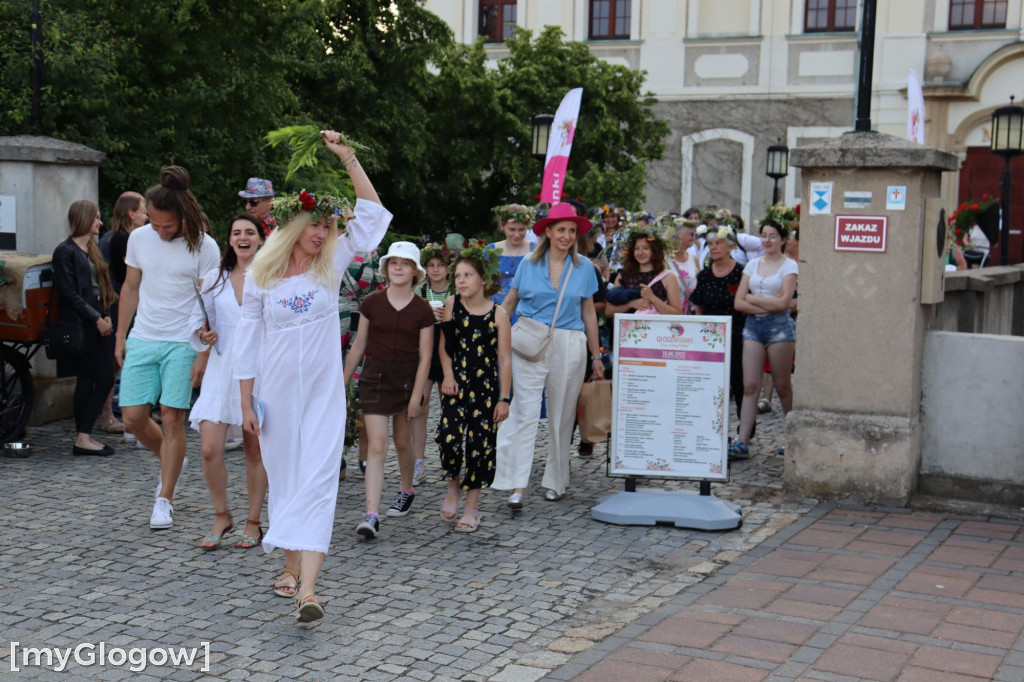 Wianki popłynęły Odrą. Upletły je Głogowianki