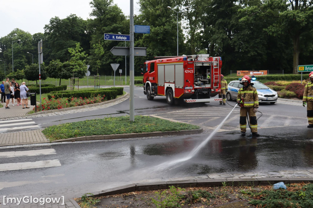 Przedwczoraj kupiony, dziś się zapalił na rondzie