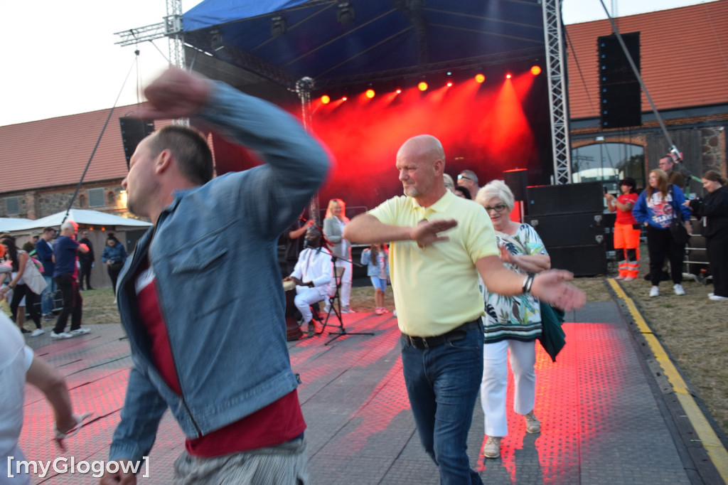Afro show w Jerzmanowej pod Głogowem