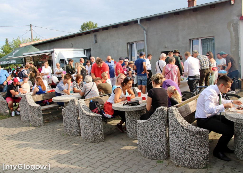 W sobotę w Tarnowie Jeziernym bawili się myśliwi