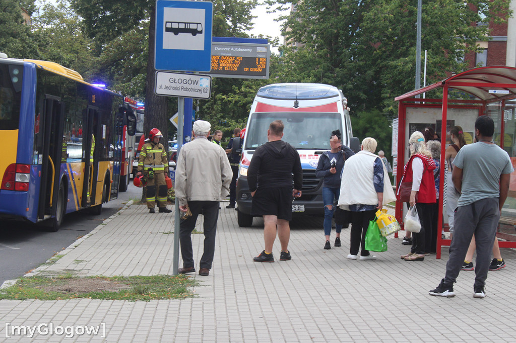Mężczyżna zasłabł w autobusie miejskim w Głogowie
