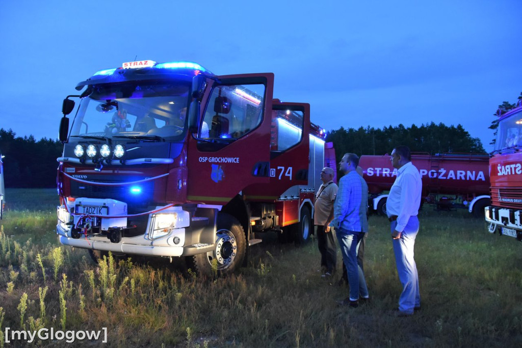 Powitanie wozu strażackiego OSP w Grochowicach