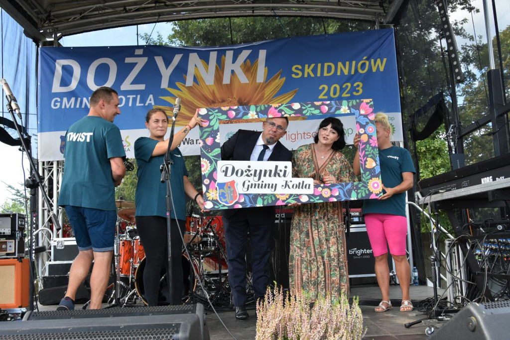 Dożynki w gminie Kotła. Na finał zespół Classic