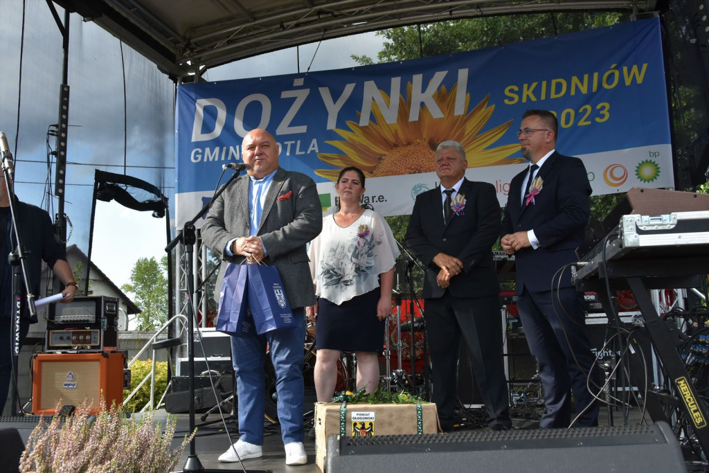 Dożynki w gminie Kotła. Na finał zespół Classic