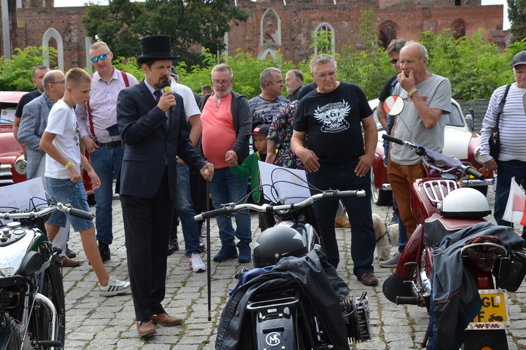 3. Głogowska Wystawa Samochodów Zabytkowych
