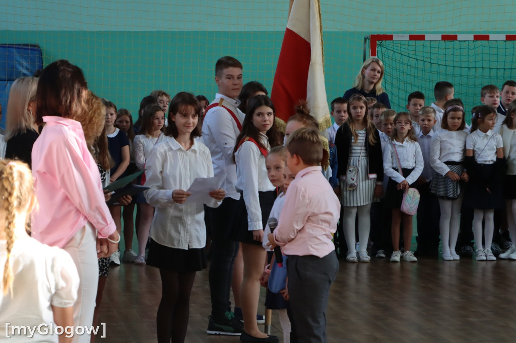 Uczniowie SP 10 w Głogowie rozpoczęli nowy rok szkolny!
