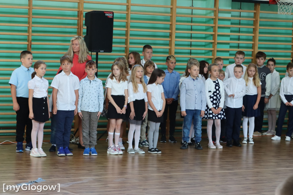 Uczniowie SP 10 w Głogowie rozpoczęli nowy rok szkolny!