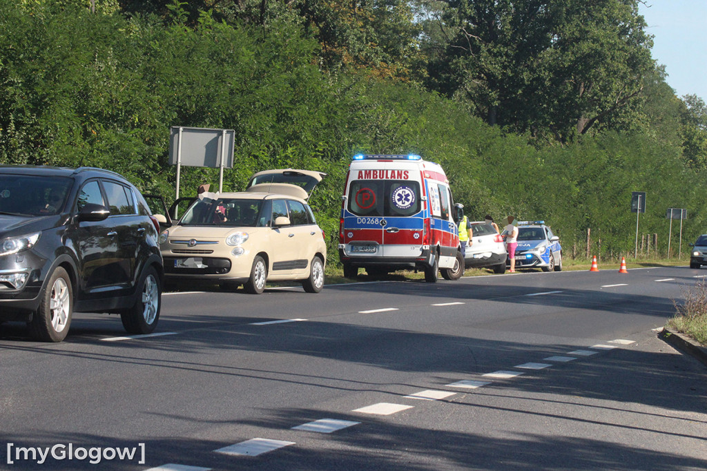 Kolizja w Serbach pod Głogowem. Noga z gazu
