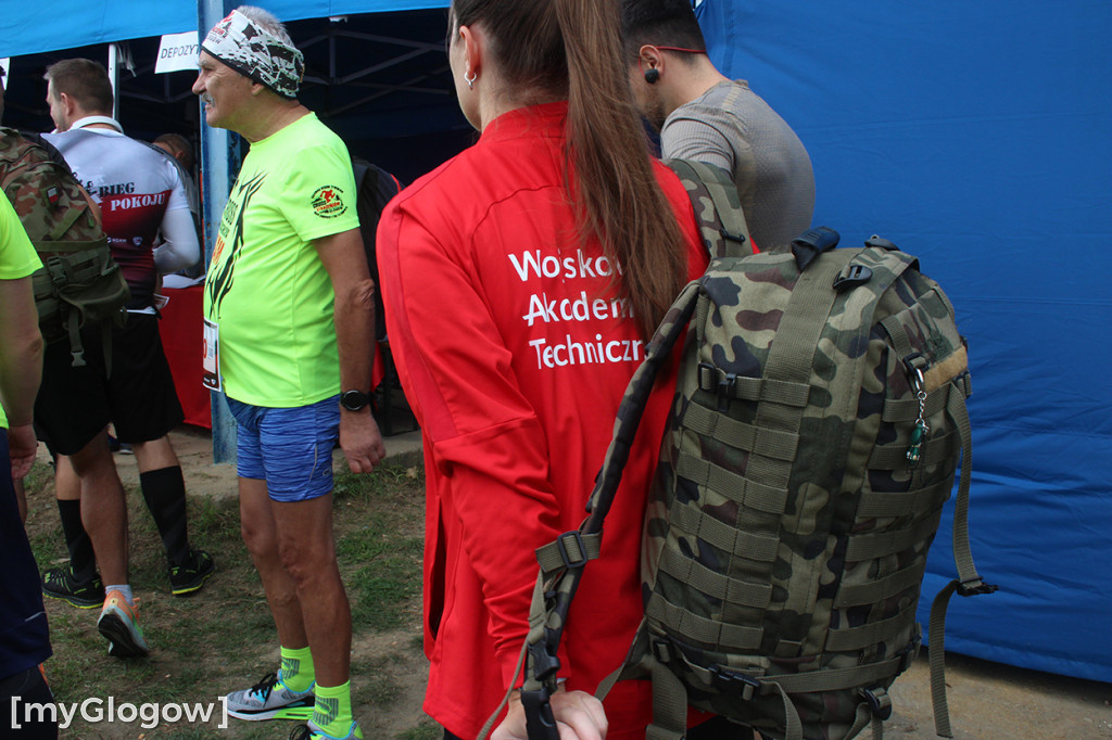 Około tysiąca biegaczy na trasach I Biegu Pokoju w Głogowie