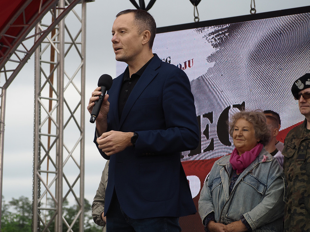 Około tysiąca biegaczy na trasach I Biegu Pokoju w Głogowie