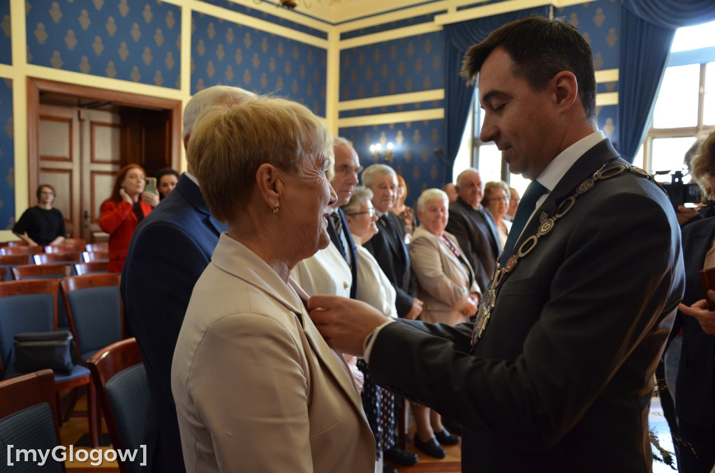 Dwie uroczystości Złotych Godów w głogowskim ratuszu