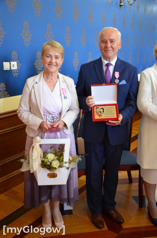Dwie uroczystości Złotych Godów w głogowskim ratuszu