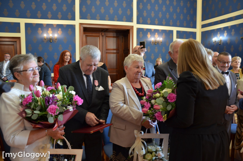 Dwie uroczystości Złotych Godów w głogowskim ratuszu