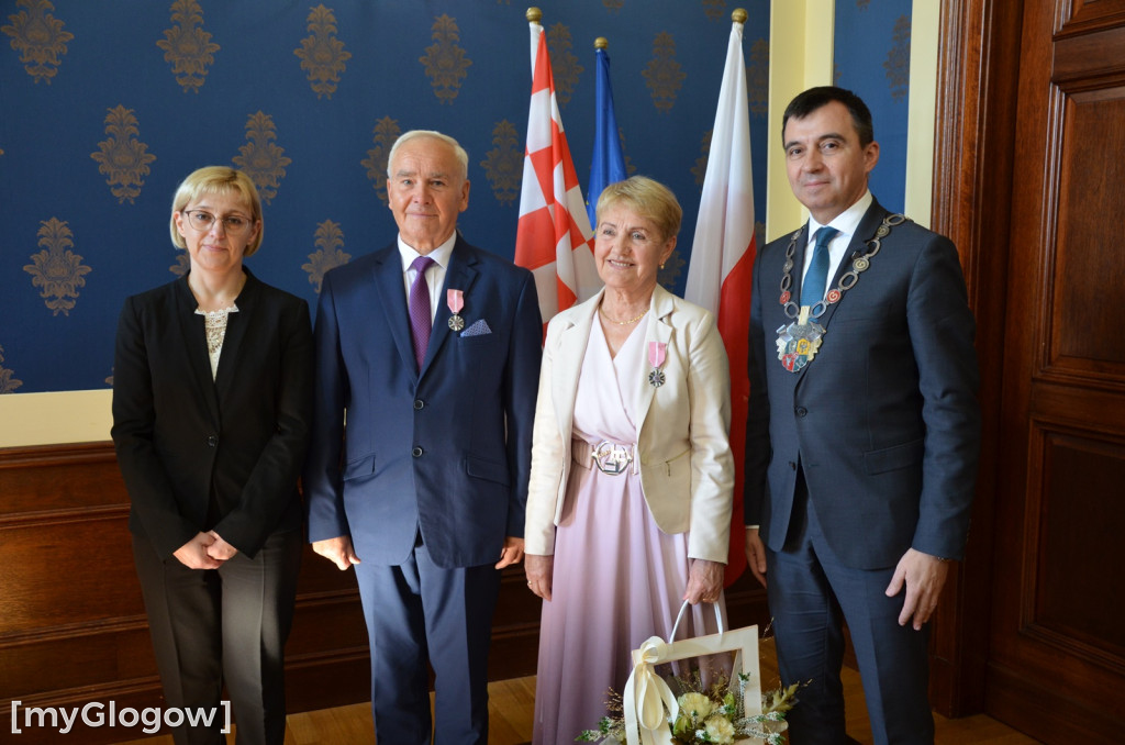 Dwie uroczystości Złotych Godów w głogowskim ratuszu