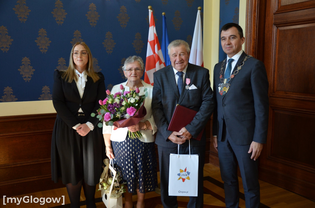 Dwie uroczystości Złotych Godów w głogowskim ratuszu