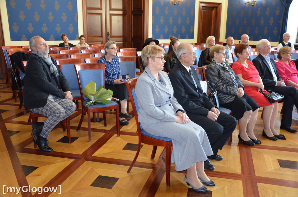 Dwie uroczystości Złotych Godów w głogowskim ratuszu