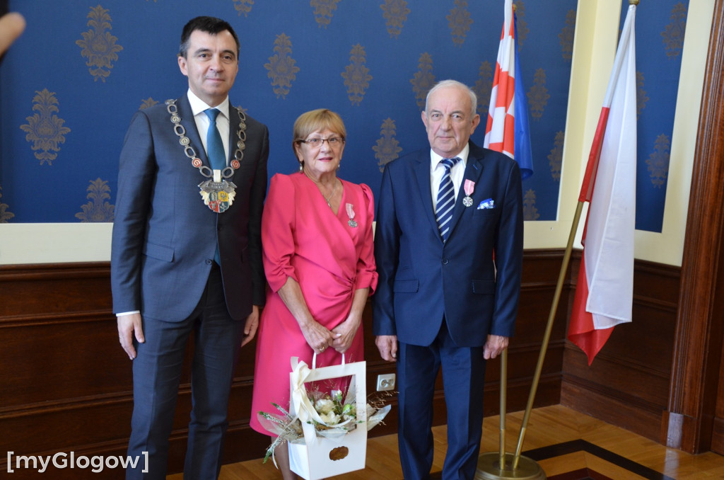 Dwie uroczystości Złotych Godów w głogowskim ratuszu