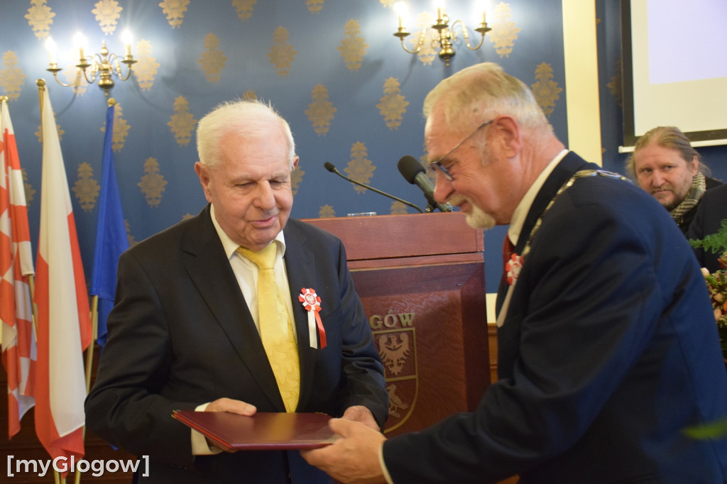 Uroczysta sesja miasta i powiatu 11 listopada