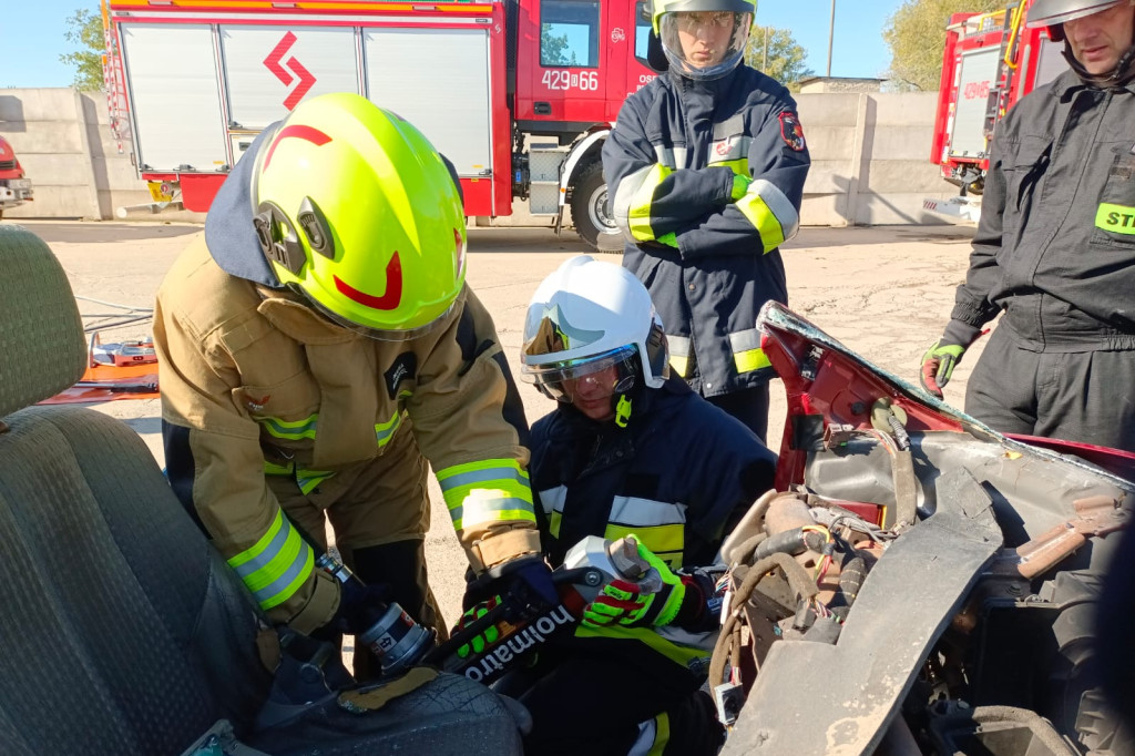 Gmina Kotla jest dumna ze swoich nowych strażaków