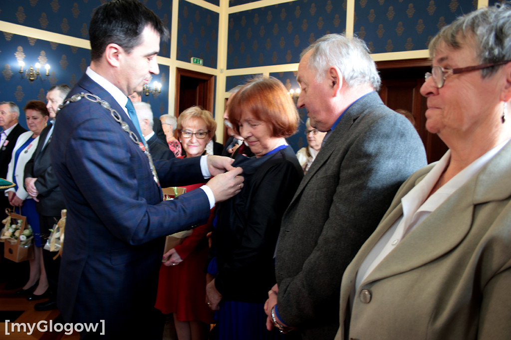 Złote gody. 15 par otrzymało medale, gratulacje i życzenia