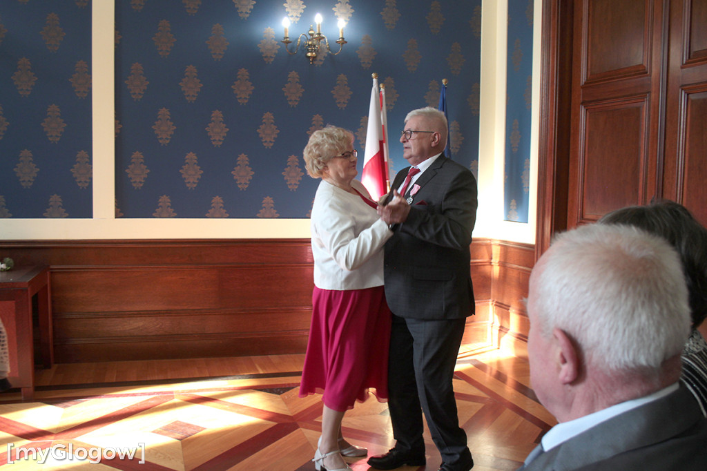Złote gody. 15 par otrzymało medale, gratulacje i życzenia