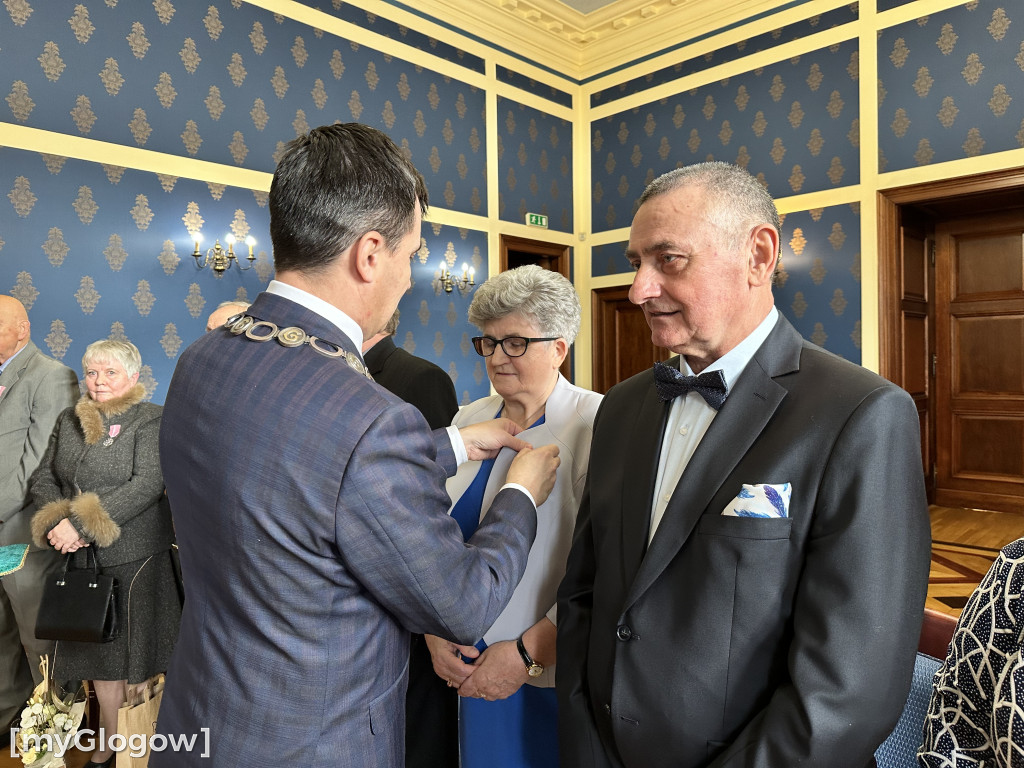 Złote gody. 15 par otrzymało medale, gratulacje i życzenia