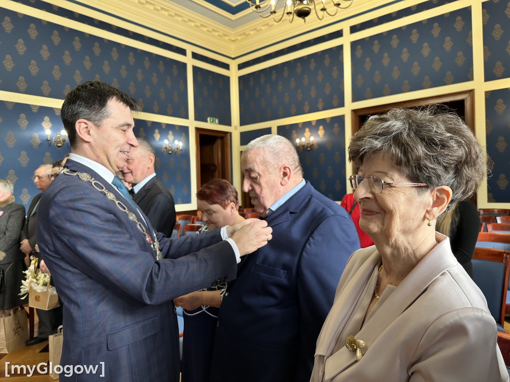 Złote gody. 15 par otrzymało medale, gratulacje i życzenia
