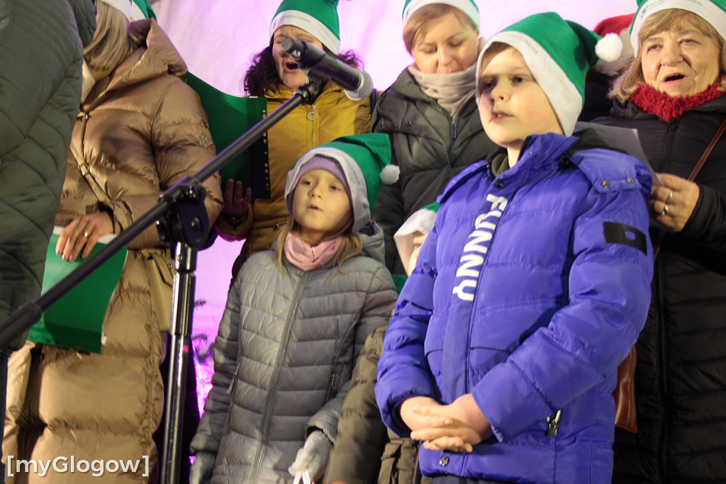 Kolędy dla Liwii - dopisała frekwencja i hojność darczyńców
