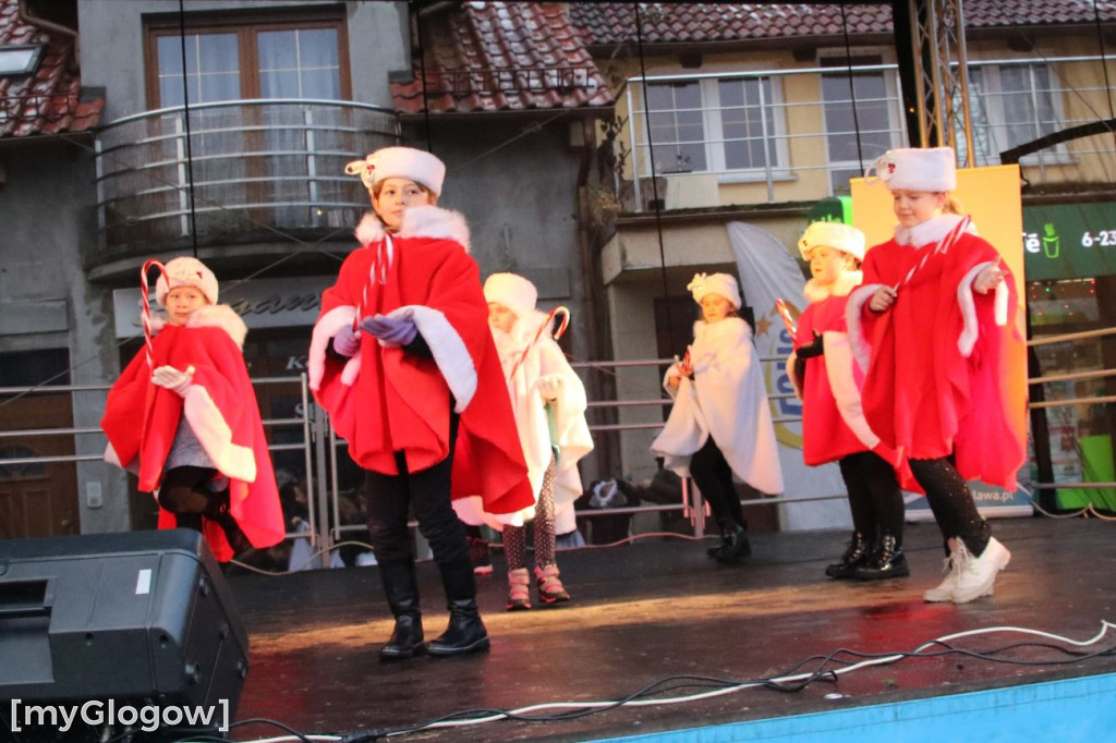 Nowy Rynek w Sławie opanował Jarmark Świąteczny