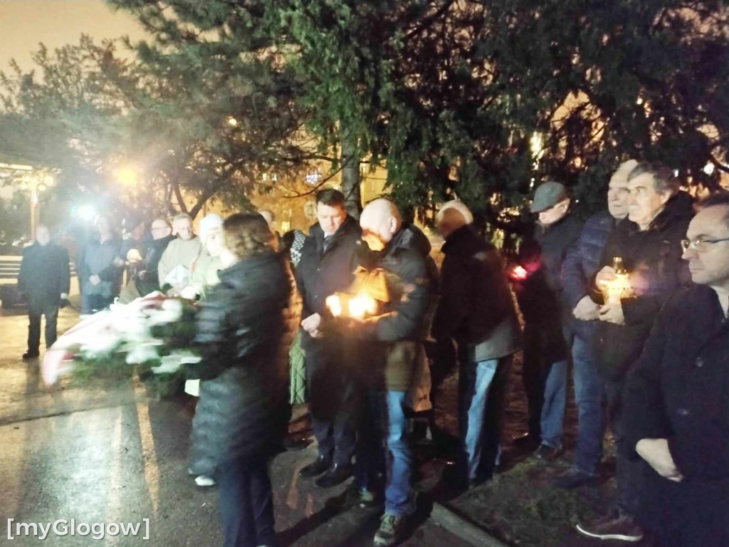 Solidarność uczciła 42. rocznicę wprowadzenia stanu wojennego