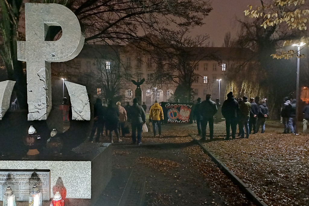 Patriotyczny Głogów upamiętnił rocznicę wprowadzenia stanu wojennego