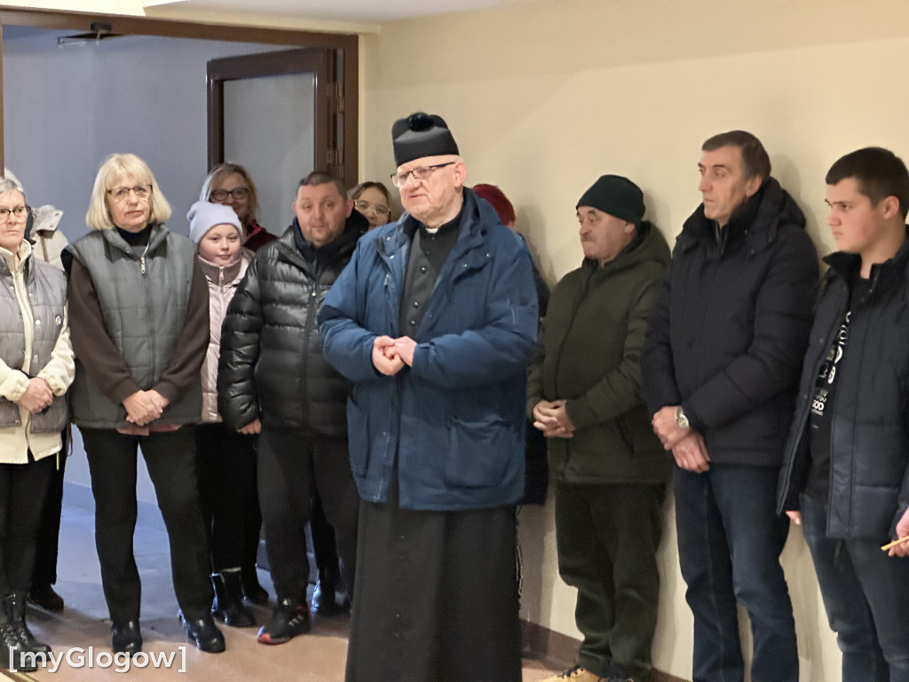 Paczki świąteczne trafiły już do głogowskich seniorów
