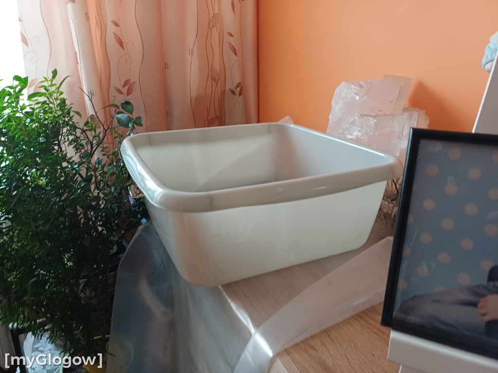 Pani Czesławie od ośmiu lat woda kapie z sufitu