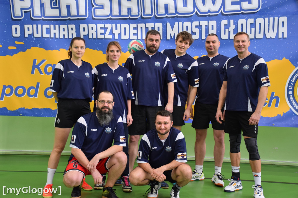 Charytatywny turniej siatkówki w SP 12 w Głogowie