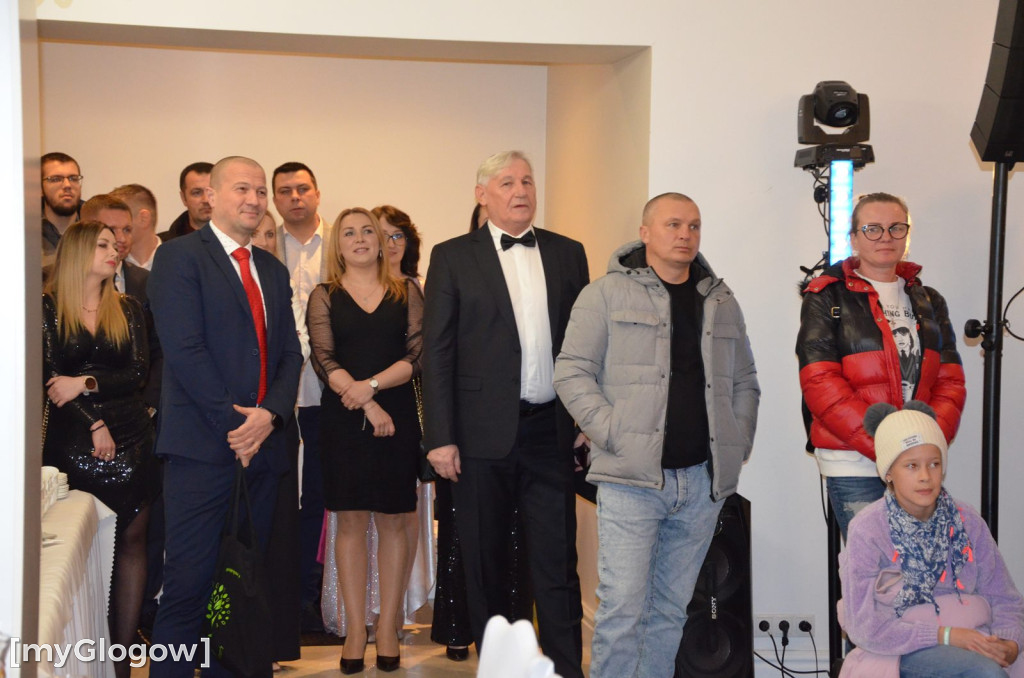 Tak się bawią na studniówce uczniowie Szkoły Mistrzostwa Sportowego w Głogowie