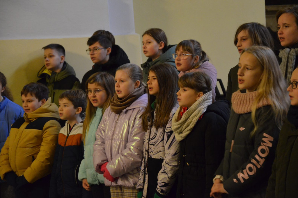 Koncert kolęd dla głogowskiego hospicjum w kościele Bożego Ciała