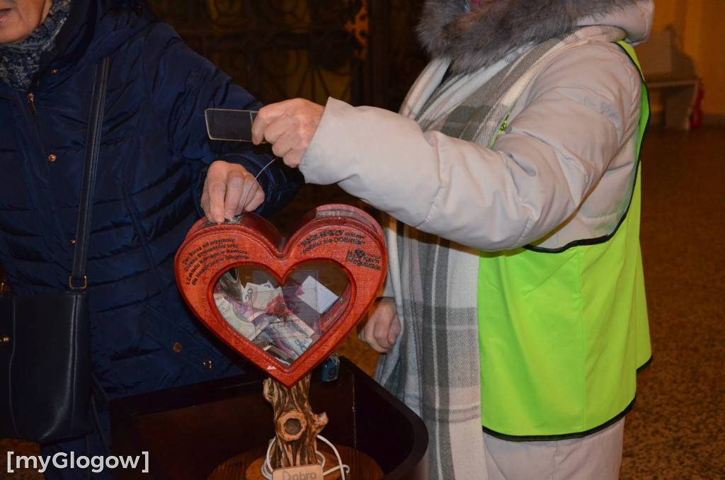 Koncert kolęd dla głogowskiego hospicjum w kościele Bożego Ciała