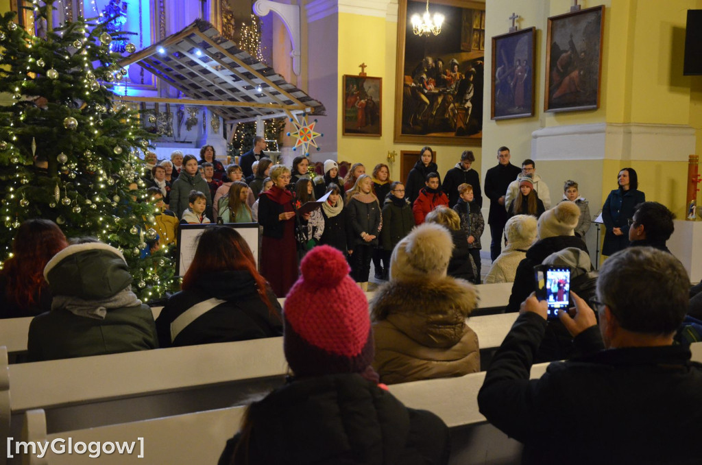 Koncert kolęd dla głogowskiego hospicjum w kościele Bożego Ciała