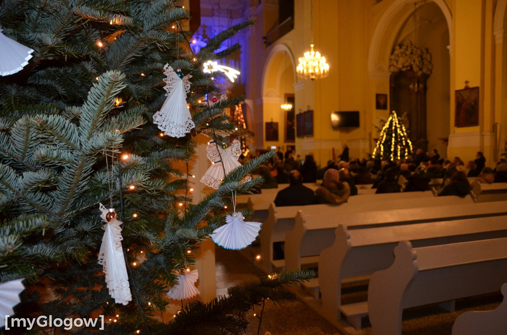 Koncert kolęd dla głogowskiego hospicjum w kościele Bożego Ciała