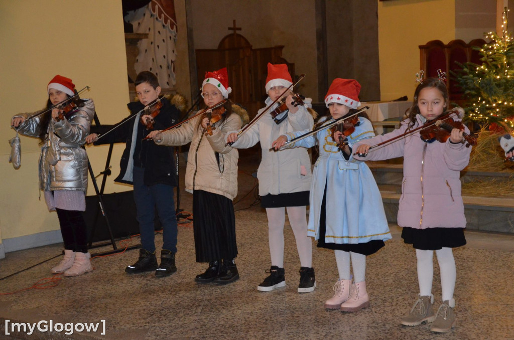 Koncert kolęd dla głogowskiego hospicjum w kościele Bożego Ciała
