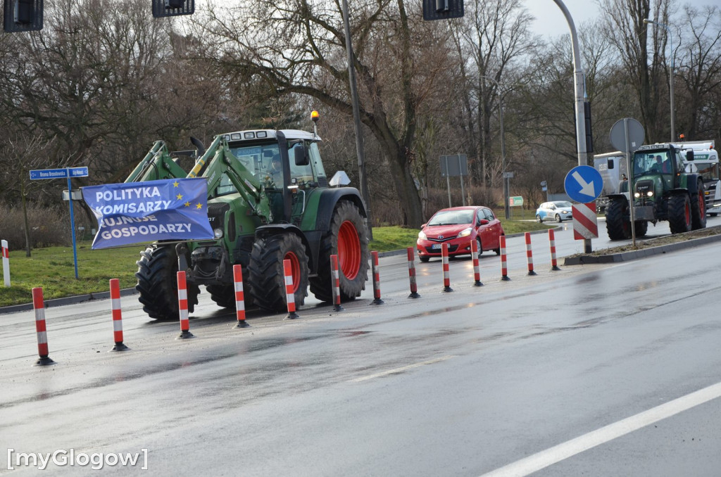 W  Głogowie zbierają się protestujący rolnicy